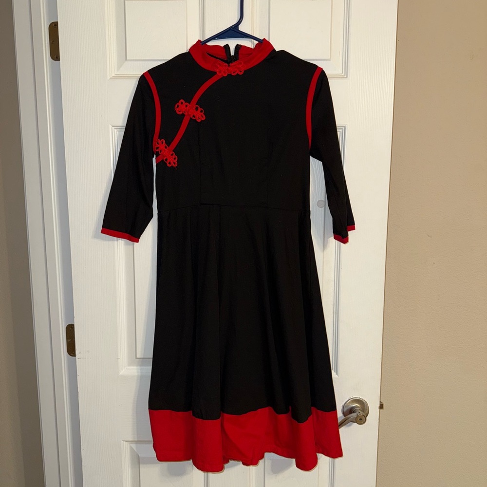 Vintage Black & Red Mandarin Collar Dress | Chinese Frog Button Detail | M-L